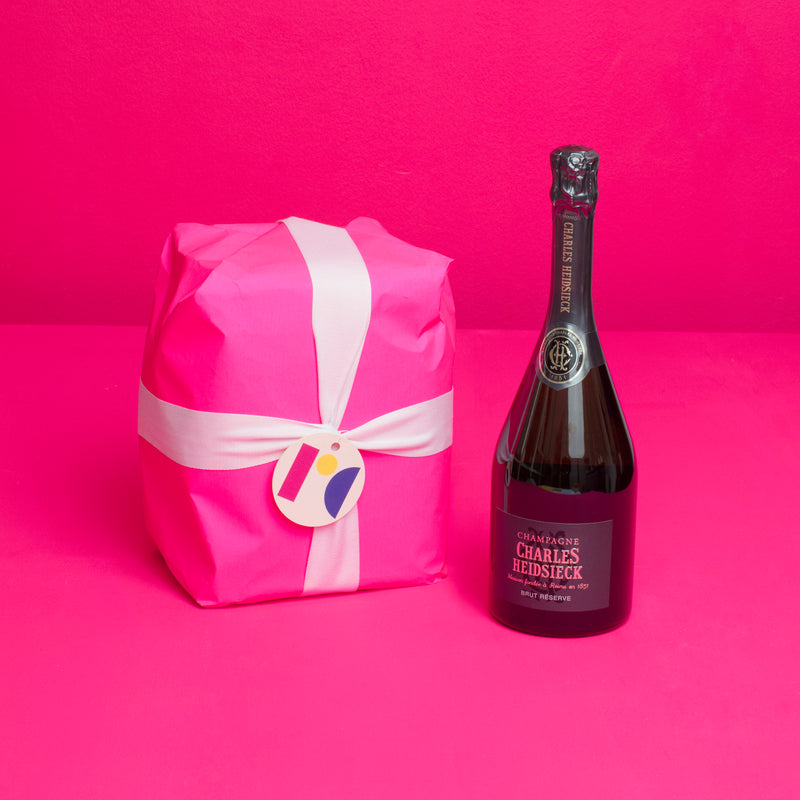 2025 Gift Box - Panettone and Champagne