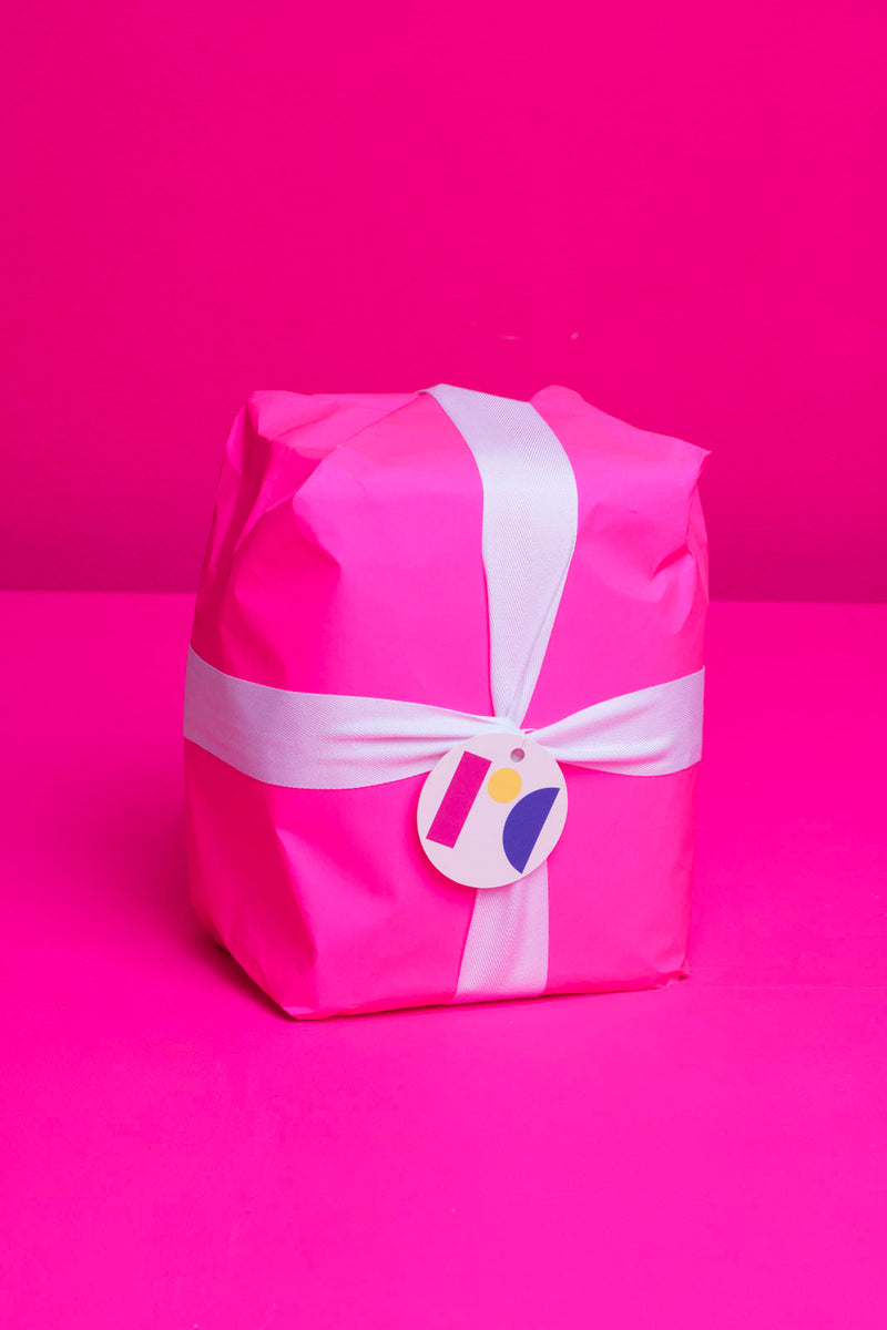 2025 Gift Box - Panettone and Champagne